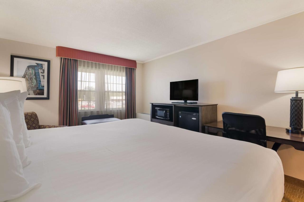 Best Western University Inn Canton Exterior photo